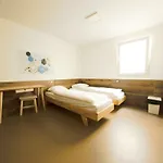 The Globe Hostel Amsterdam