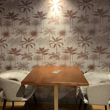 بيت شباب The Globe أمستردام