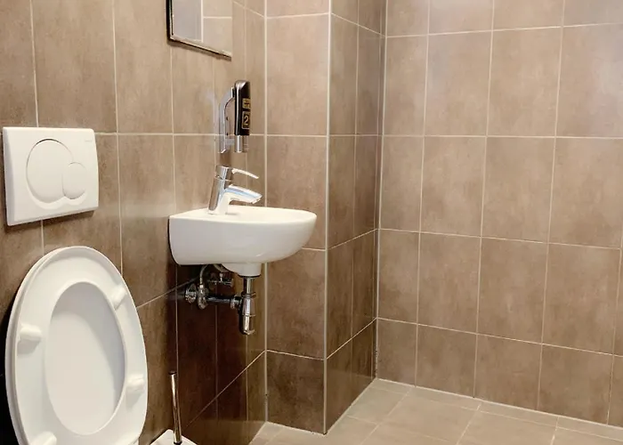 The Globe * Amsterdam